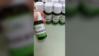 زيت عطر الفاوانيا البيضاء لمنتجات العناية الشخصية المتميزة